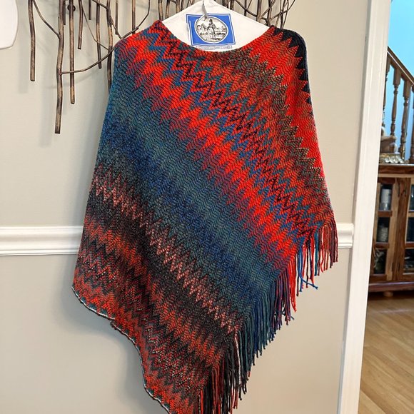 Red and Blue Poncho, Hayden Los Angeles - Picture 4 of 4
